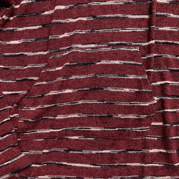 Free For All brand long sleeve Hooded Top. Women’s size Medium - Picture 7 of 9